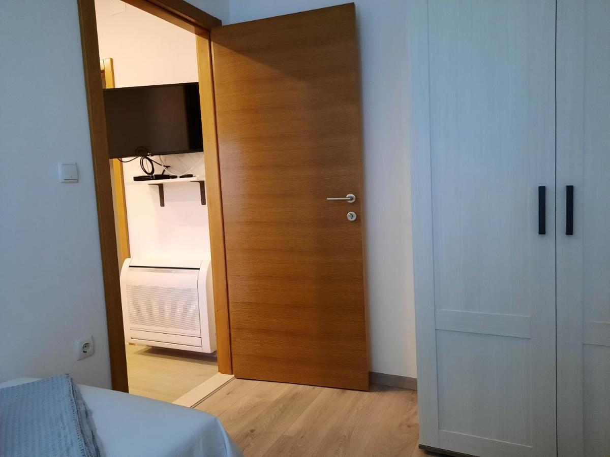 Apartman Laura M โวดีเซ ภายนอก รูปภาพ
